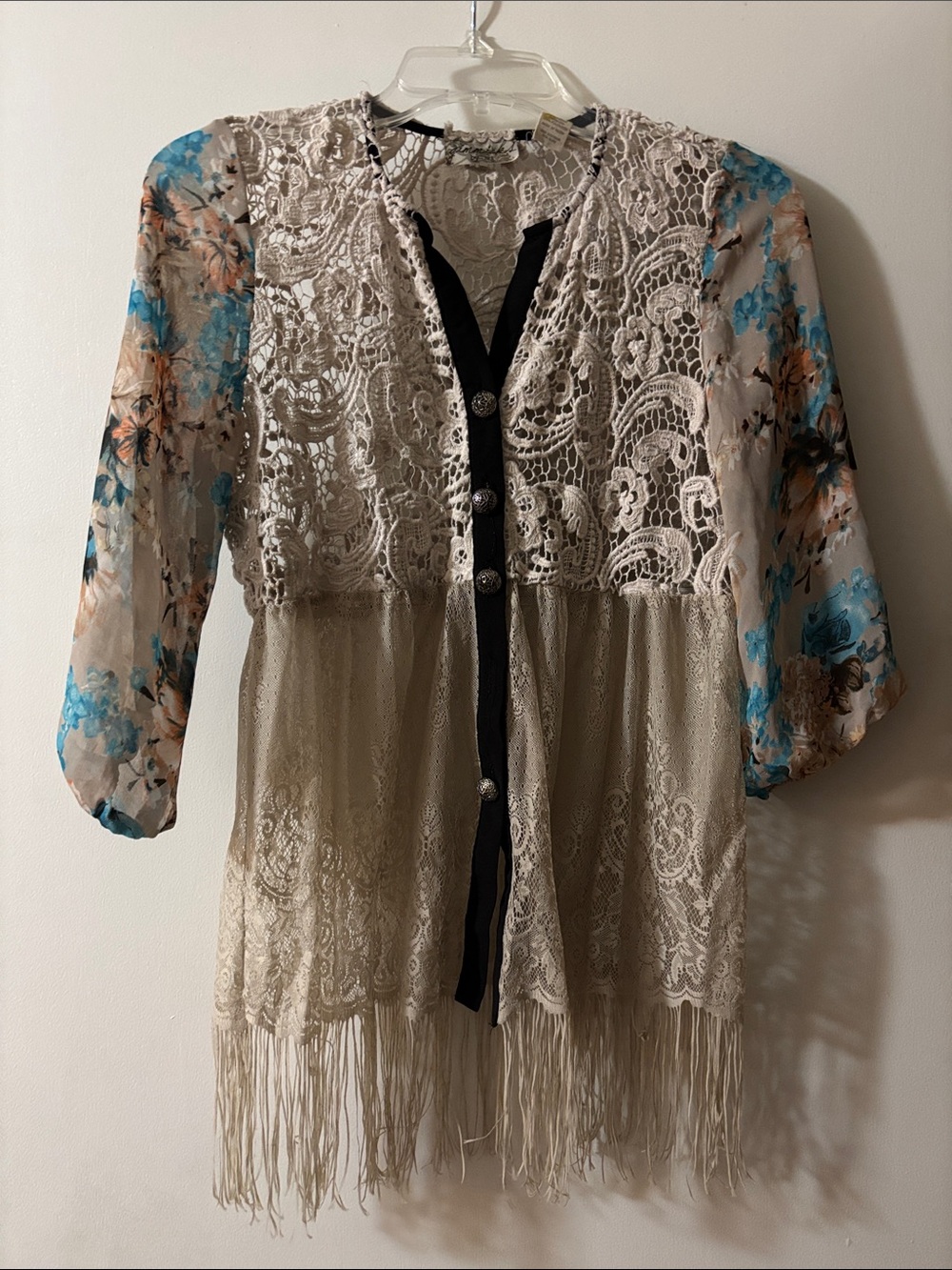 gimmicks by BKE Cream Lace Tunic with Blue Floral Sleeves